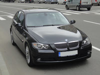 Click image for larger version

Name:	BMW-320d-E90-chrome-line.jpg
Views:	21
Size:	438.8 KB
ID:	2926083