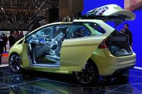 Click image for larger version

Name:	Ford_Iosis_Concept_2011_184940_20090305_l.jpg
Views:	58
Size:	212.2 KB
ID:	1118823