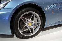 Click image for larger version

Name:	ferraricalla_23.jpg
Views:	178
Size:	234.8 KB
ID:	707078