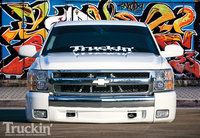 Click image for larger version

Name:	1005tr_05+chevy_silverado+front_end.jpg
Views:	50
Size:	1.47 MB
ID:	1921583