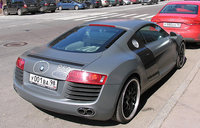 Click image for larger version

Name:	audi-r8-bmw3.jpg
Views:	245
Size:	265.8 KB
ID:	1776205