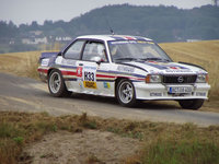 Click image for larger version

Name:	Opel Ascona 400 - M2.jpg
Views:	96
Size:	74.8 KB
ID:	714028