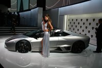 Click image for larger version

Name:	lamborghini_reventon_roadster_babes-17.JPG
Views:	128
Size:	218.5 KB
ID:	1085666