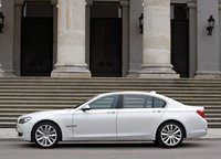 Click image for larger version

Name:	BMW_760i_en_760Li_08.jpg
Views:	3495
Size:	168.1 KB
ID:	866411