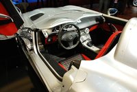 Click image for larger version

Name:	mercedes-mclaren-slr-stirling-moss-at-2009-naias_1.jpg
Views:	204
Size:	260.8 KB
ID:	755373