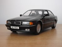 Click image for larger version

Name:	1-24 BMW 7 MINICHAMPS 2.JPG
Views:	131
Size:	353.5 KB
ID:	1601795