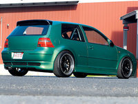 Click image for larger version

Name:	eurp_0708_15_z+2001_vw_gti+rear_view.jpg
Views:	98
Size:	68.3 KB
ID:	368777