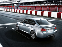 Click image for larger version

Name:	BMW_M3_Sedan_06.jpg
Views:	33
Size:	208.1 KB
ID:	1228427