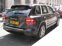 Click image for larger version

Name:	Rear Cayenne S Kit Turbo.JPG
Views:	41
Size:	1.45 MB
ID:	513386