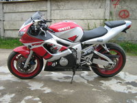 Click image for larger version

Name:	yamahaR6 003.jpg
Views:	176
Size:	333.6 KB
ID:	1430889