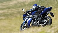 Click image for larger version

Name:	2008-YZF-R125-action-06_prv_tcm26-236461.jpg
Views:	526
Size:	30.9 KB
ID:	552264