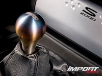 Click image for larger version

Name:	honda_s2000+shift_knob1.jpg
Views:	390
Size:	47.5 KB
ID:	1097496