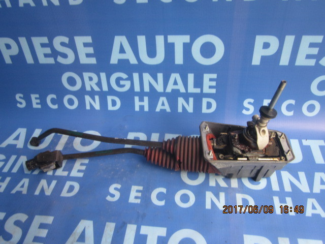 Timonerie Audi A4: 8D0711290