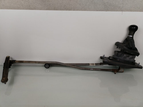 Timonerie Audi A5 2.0TDI CAHA Quattro 6 viteze 8K0711025K