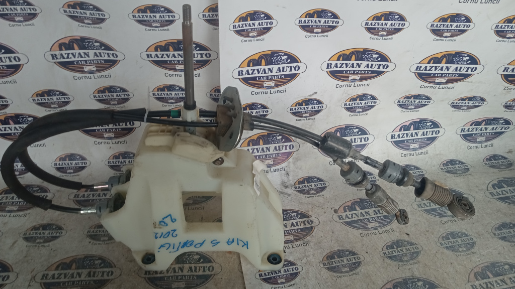 Timonerie cutie de viteza manuala Kia Sportage 2.0 2012