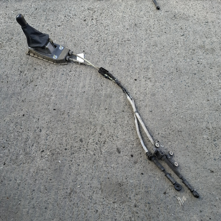 Timonerie Cutie Viteze Manuala Vw Polo (9N, 9N3) 2002-2010 6Q0711061, 1J0711611A, 6Y0711049A, 561560101