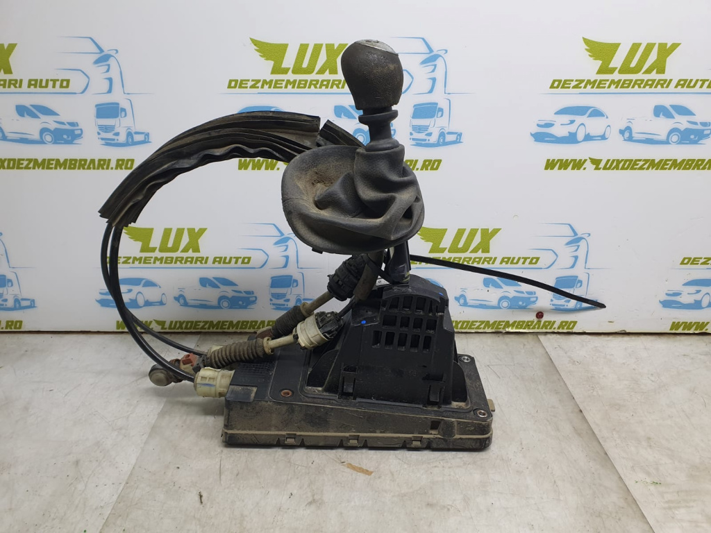 Timonerie manuala 6 trepte 8200976710F Dacia Duster [2010 - 2013]