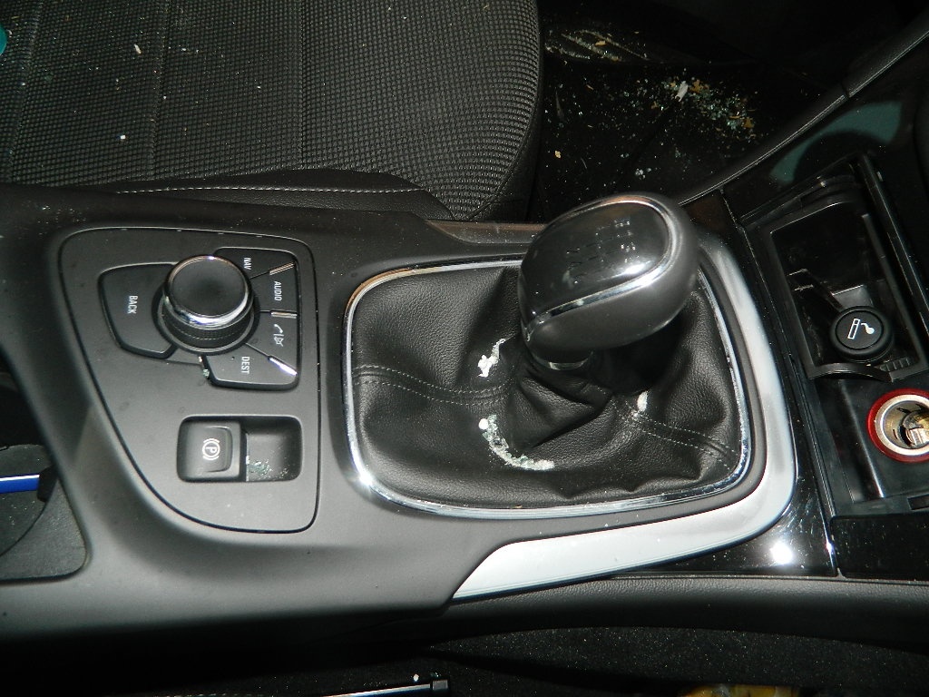 Timonerie Opel Insignia 2.0Cdti model 2011