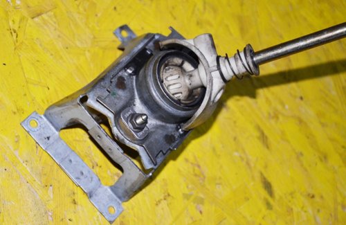 TIMONERIE SCHIMBATOR AUDI A6 C4/100