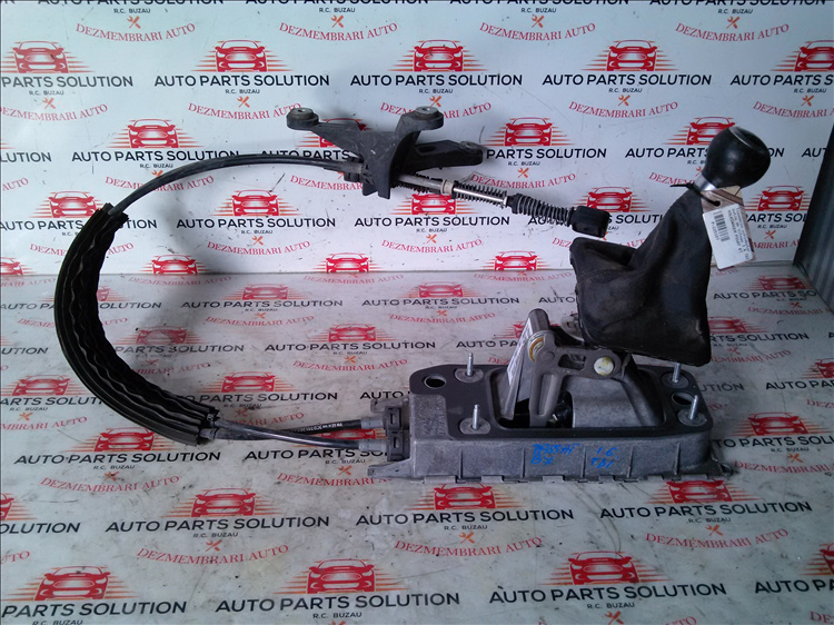 Timonerie schimbator cutie de viteze 1.6 TDI VOLKSWAGEN Passat B7