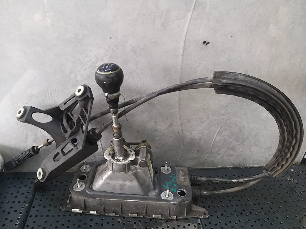 Timonerie schimbator viteze 2.0 tdi vw golf 6 5k 1k0711049ch 1k0711061b