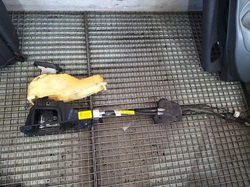 Timonerie schimbator viteze 6 trepte cutie manuala renault megane 3 8201062921 9615016a 9612742l