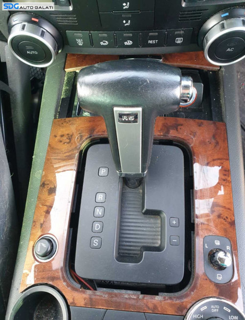 Timonerie Selector Maneta Schimbator Viteze Cutie Automata Volkswagen Touareg 7L 2.5 TDI 2002 - 2010...
