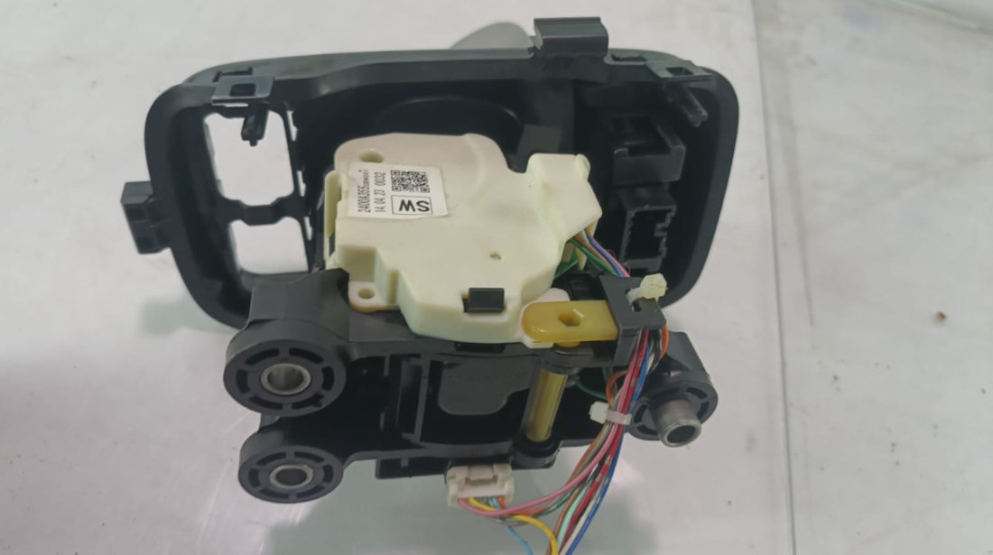 Timonerie selector viteze cutie automata 2.0 benzina hybrid 4b11 2400a355 Mitsubishi Outlander 3 [2012 - 2014] 2.0 benzina + hybrid 4B11