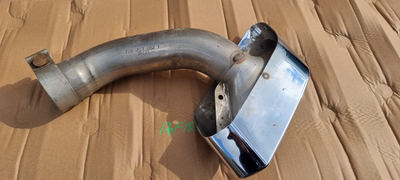 Tips / Ornament evacuare dreapta Vw Touareg 3 CR 2018 2019 2020 2021