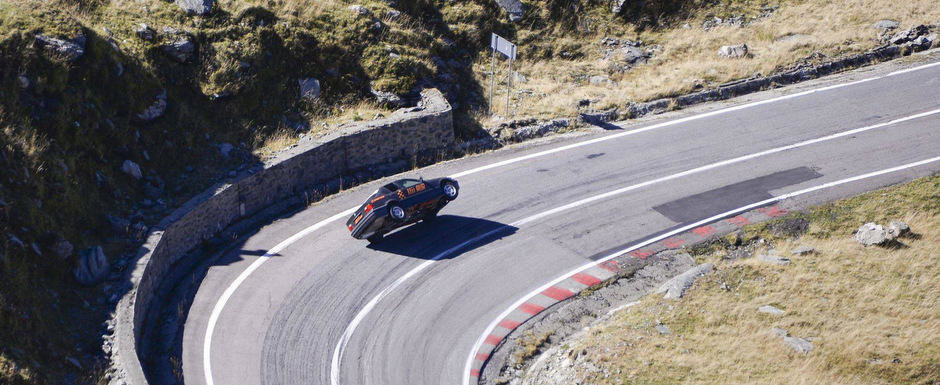 Titi Aur urca Transfagarasanul pe 2 Roti, cu un BMW. FOTO si VIDEO Titi Aur urca Transfagarasanul pe 2 Roti, cu un BMW. FOTO si VIDEO