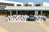 Toata lumea se inghesuie sa o cumpere. Dacia anunta ca a produs deja un milion de masini
