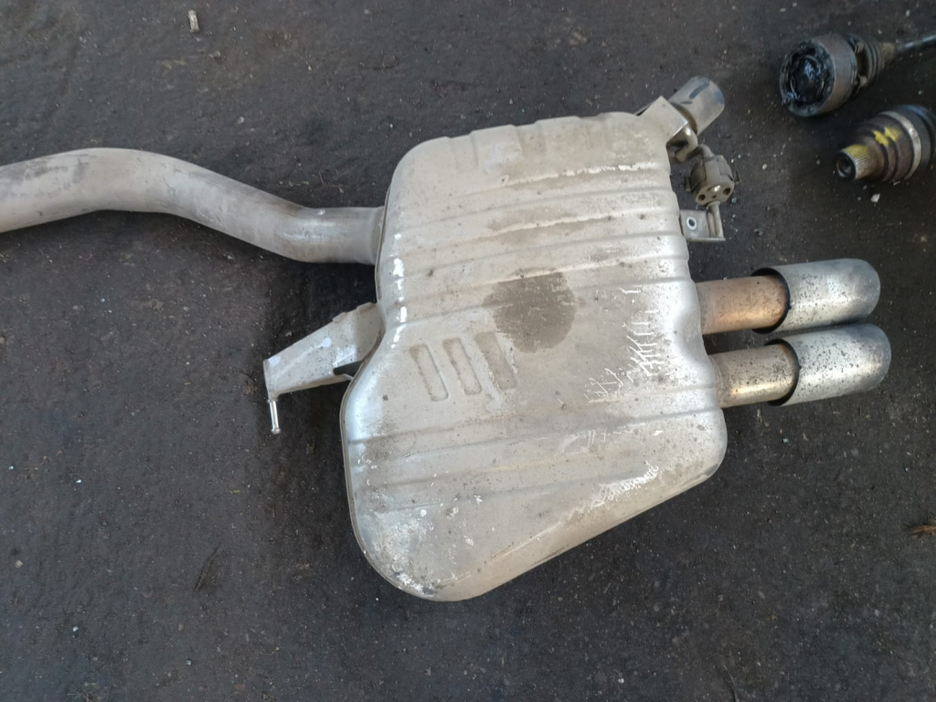 Toba esapament finala 7807103 BMW Seria 7 F01/F02 [2008 - 2012]