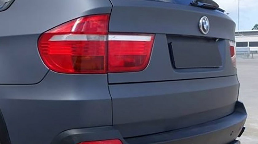 TOBE BMW X5 E70 V8 STYLE