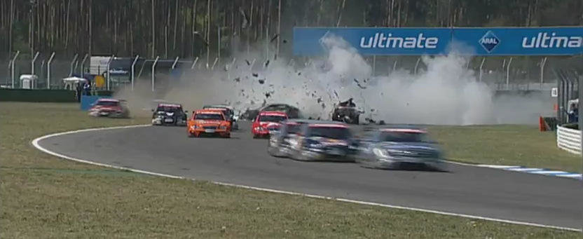 Top 10: Cele mai infricosatoare accidente din DTM Top 10: Cele mai infricosatoare accidente din DTM