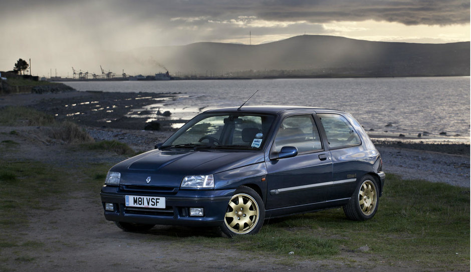 Top 10 masini Hot-Hatch din anii '90