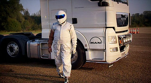 Top Gear America va avea propriul Stig! Top Gear America va avea propriul Stig!