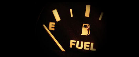 Topul preturilor la carburanti. Afla tara in care benzina costa numai 12 centi! Topul preturilor la carburanti. Afla tara in care benzina costa numai 12 centi!