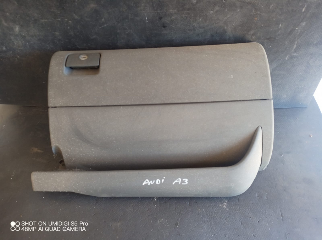 Torpedou , AUDI A3 (8L) COD - 8L1857095