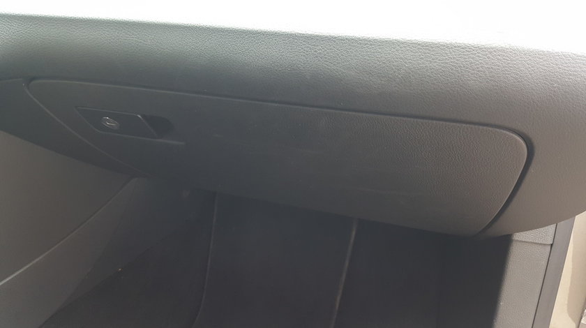 Torpedou Passat cc Sport an 2010 Toate piesele disponibile Detalii la telefon