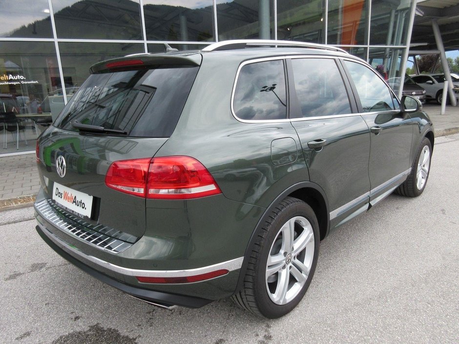 Touareg cu motor de RS6