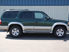 Toyota 4Runner cu 700.000 km la bord