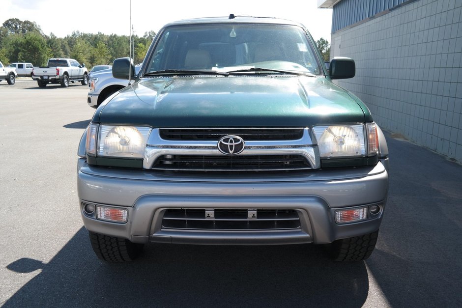 Toyota 4Runner cu 700.000 km la bord