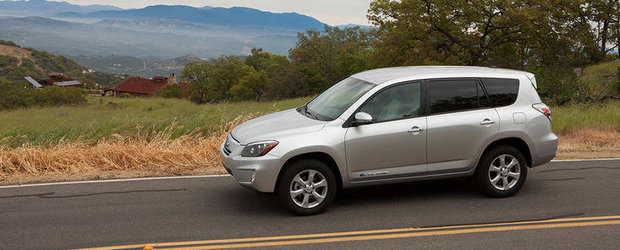 Toyota a lansat in SUA primul SUV 100% electric