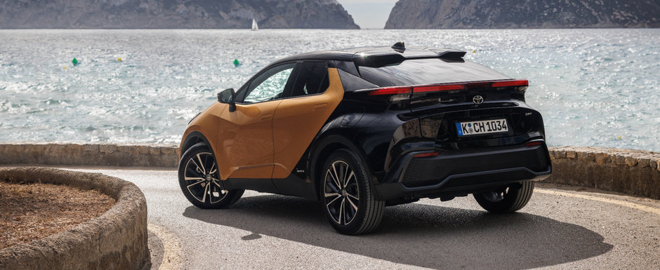Toyota a publicat acum primele fotografii si informatii oficiale. Noua masina a japonezilor are un design SF la exterior si 220 de cai sub capota. Galerie foto completa Toyota a publicat acum primele fotografii si informatii oficiale. Noua masina a japonezilor are un design SF la exterior si 220 de cai sub capota. Galerie foto completa