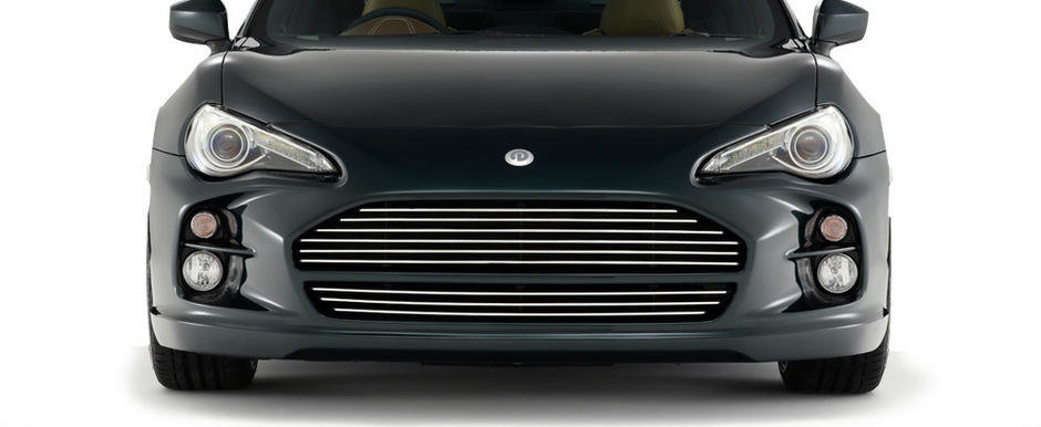 Toyota ASTA se crede Aston Martin. Atat cu grila, cat si cu numele.