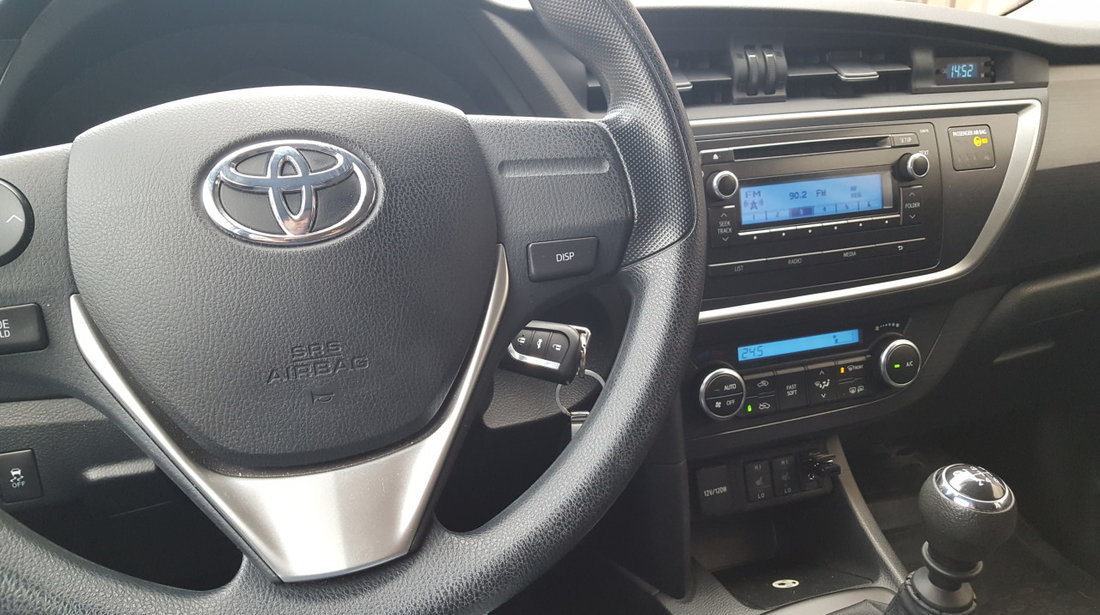 Toyota Auris 1,4 VTE 2015