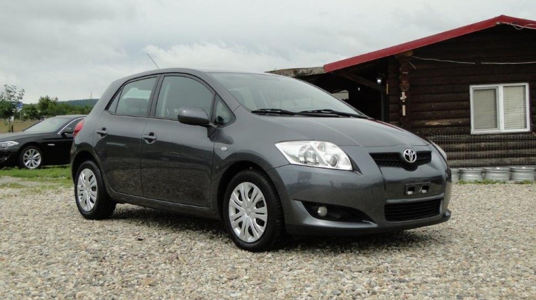 Toyota Auris 2.0D-4D 126 CP 2009