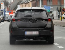 Toyota Auris 2013 - Poze Spion