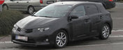 Pirmele poze spion cu noua Toyota Auris
