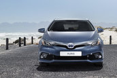 Toyota Auris 2015